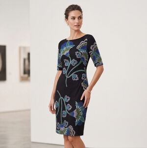 Cleo stretchy Floral 3/4 sleeve dress - size  4 Excellent Condition